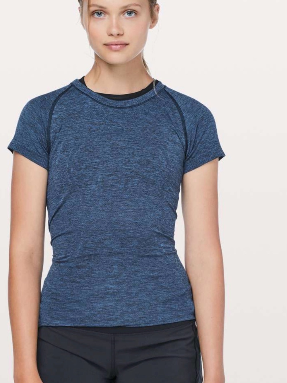 Lululemon Swiftly Tech Shirt, blue size 4
